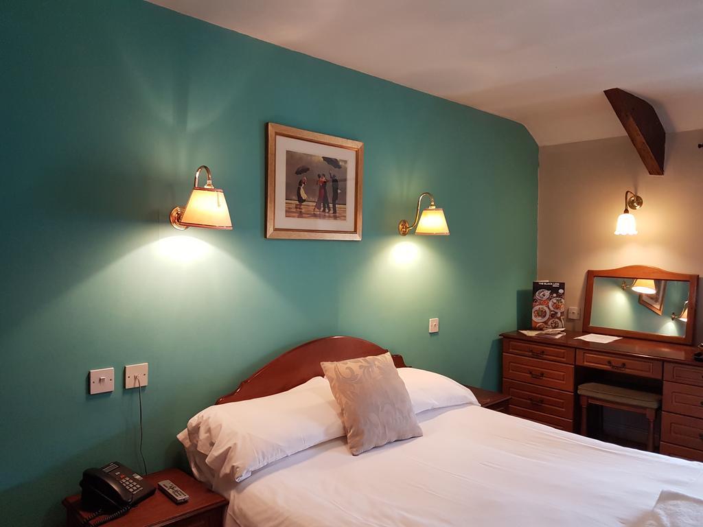 The Black Lion Royal Hotel Lampeter Camera foto